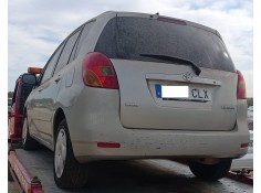 toyota corolla verso (_e12_) del año 2003