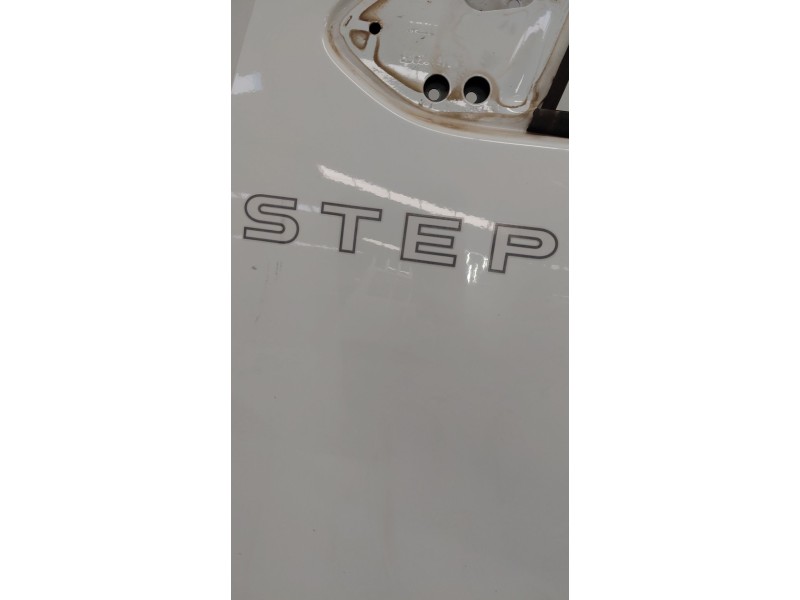 Recambio de puerta delantera izquierda para dacia sandero ii tce 90 (b8m1, b8ma) referencia OEM IAM   
							