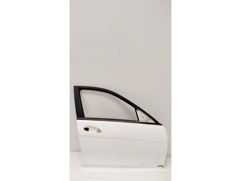 Recambio de puerta delantera derecha para mercedes-benz clase c (w204) lim. 2.1 cdi cat referencia OEM IAM   