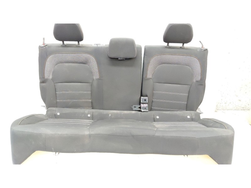 Recambio de asientos traseros para dacia sandero iii 1.0 tce referencia OEM IAM   