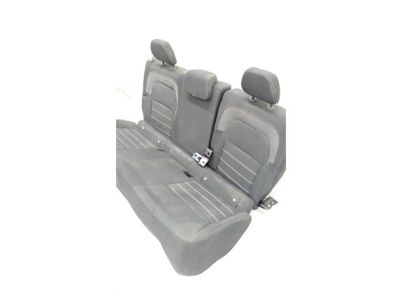 Recambio de asientos traseros para dacia sandero iii 1.0 tce referencia OEM IAM   
							