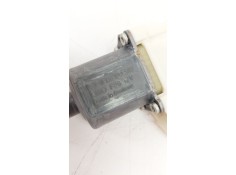 Recambio de motor elevalunas delantero derecho para mercedes-benz clase c (w204) lim. 2.1 cdi cat referencia OEM IAM 0130822502  2