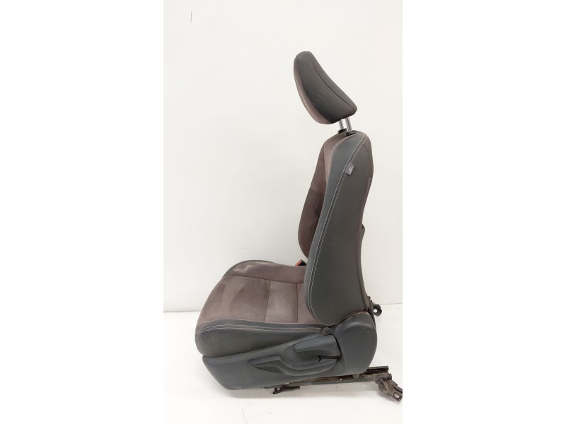Recambio de asiento delantero izquierdo para lexus ct (zwa10_) 200h (zwa10_) referencia OEM IAM   
							