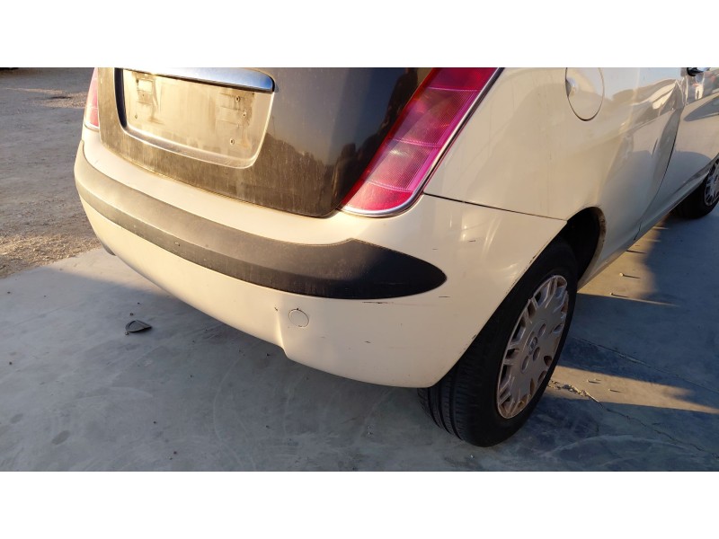 Recambio de paragolpes trasero para lancia ypsilon (843_) 1.2 (843.axa1a) referencia OEM IAM   