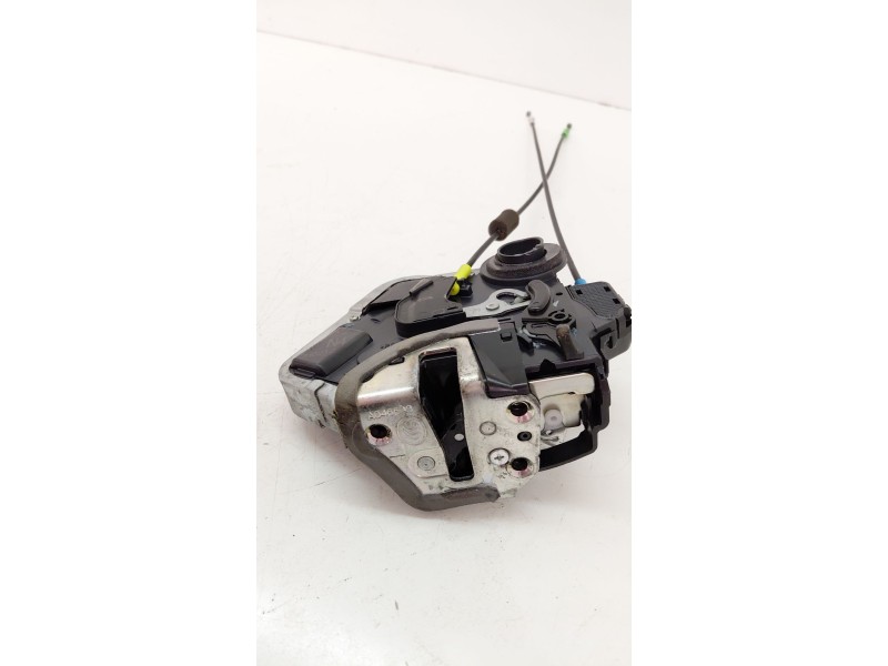Recambio de cerradura puerta trasera izquierda para lexus gs 450h referencia OEM IAM   
							