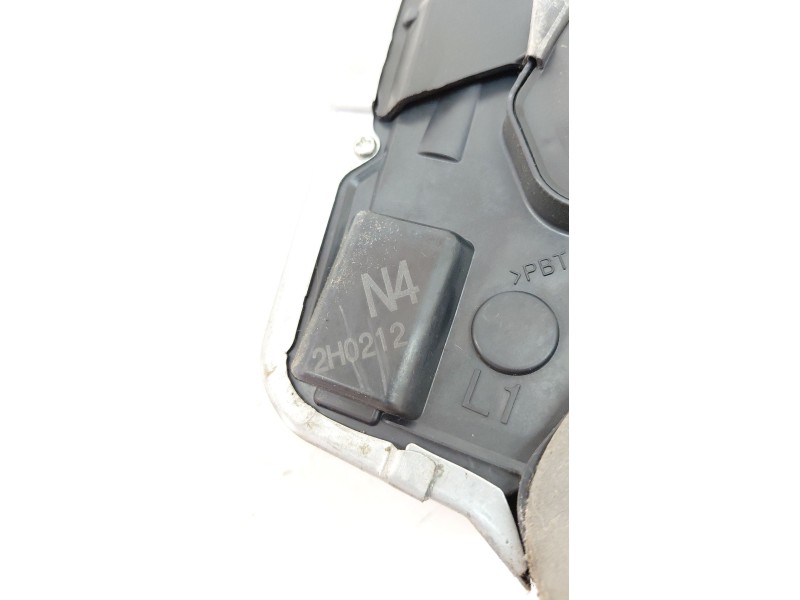 Recambio de cerradura puerta trasera izquierda para lexus gs 450h referencia OEM IAM   
							