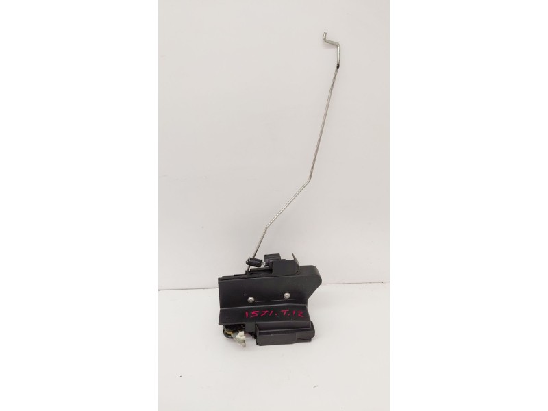 Recambio de cerradura puerta trasera izquierda para dacia sandero iii 1.0 tce referencia OEM IAM 825033052R  
							