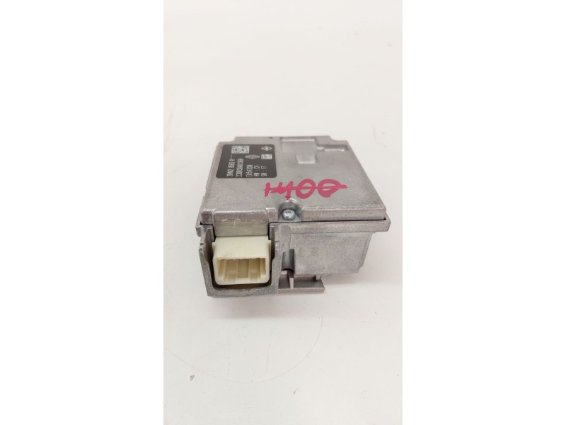 Recambio de modulo electronico para renault clio v referencia OEM IAM 284628565R  