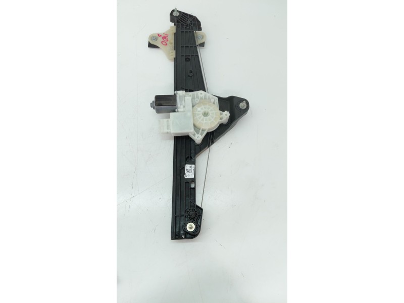 Recambio de elevalunas delantero derecho para renault clio v referencia OEM IAM 807216723R  