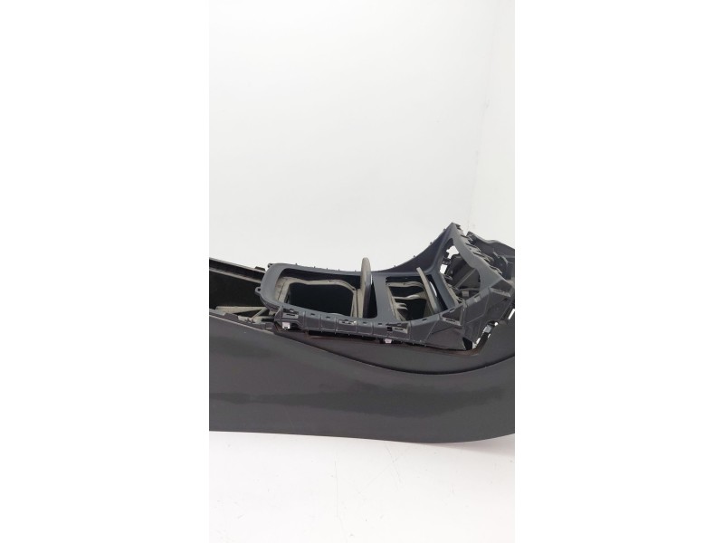 Recambio de apoyabrazos central para mercedes-benz clase cla (w117) cla 220 cdi (117.303) referencia OEM IAM   