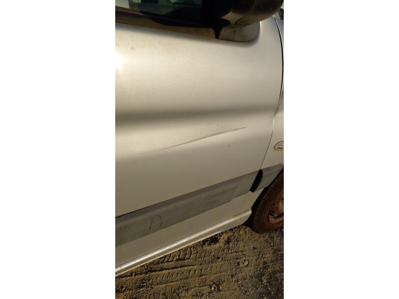 Recambio de puerta delantera derecha para peugeot partner furgoneta/monovolumen (5_, g_) 1.6 hdi 75 referencia OEM IAM   