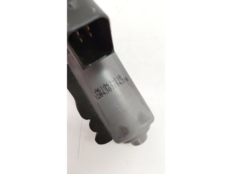 Recambio de motor elevalunas delantero izquierdo para mercedes-benz clase cla (w117) cla 220 cdi (117.303) referencia OEM IAM A6