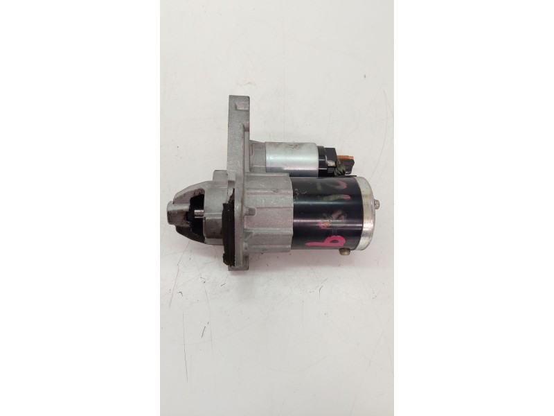 Recambio de motor arranque para dacia sandero ii tce 90 (b8m1, b8ma) referencia OEM IAM 233000557R  