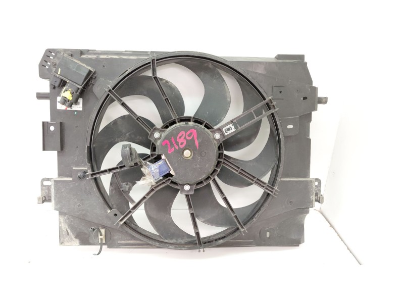 Recambio de electroventilador para dacia sandero ii tce 90 (b8m1, b8ma) referencia OEM IAM 214815012R  