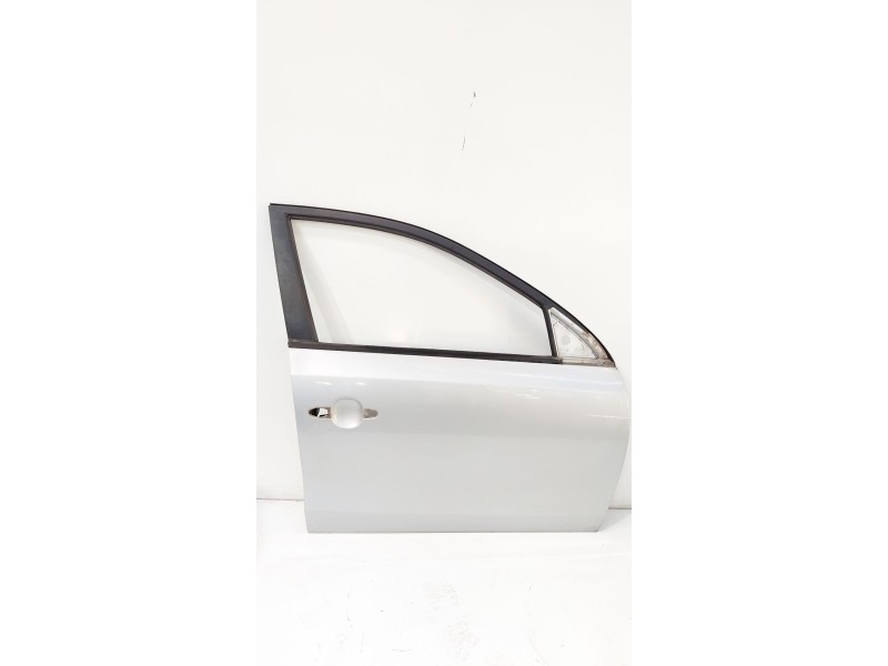 Recambio de puerta delantera derecha para hyundai i30 (fd) 1.6 crdi referencia OEM IAM   
							