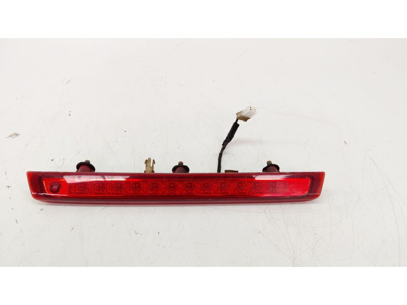 Recambio de luz central de freno para hyundai i30 (fd) 1.6 crdi referencia OEM IAM 927002L0  