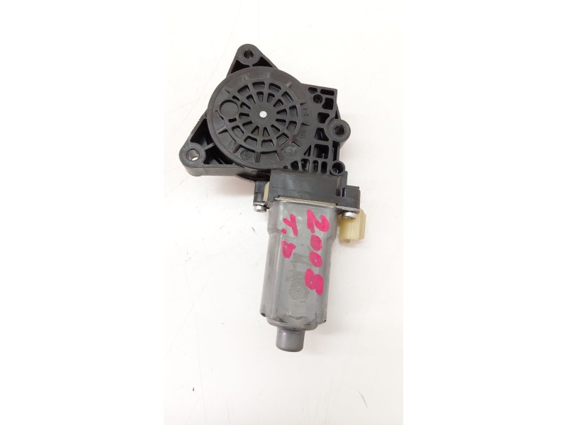 Recambio de motor elevalunas trasero derecho para hyundai i30 (fd) 1.6 crdi referencia OEM IAM   