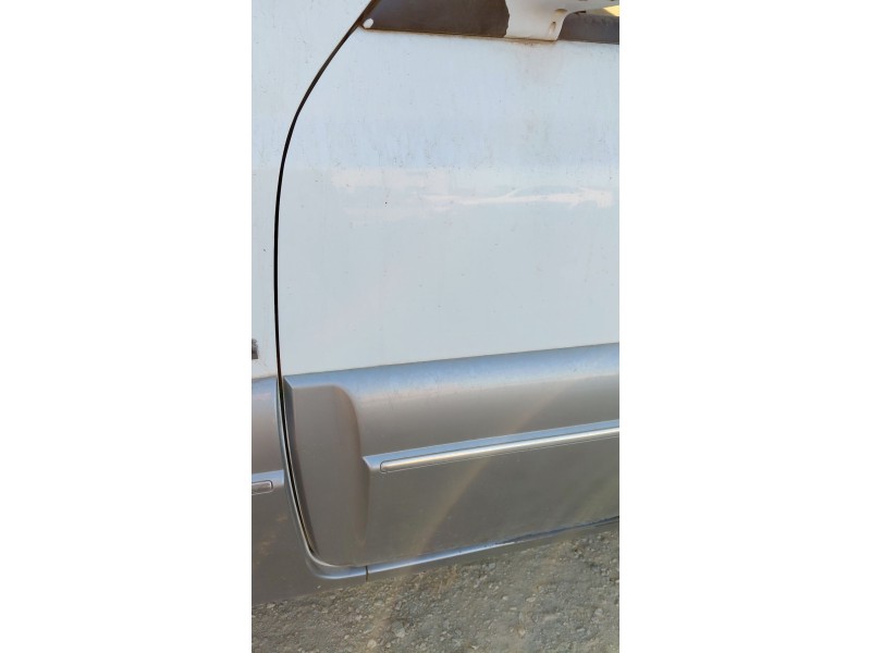 Recambio de puerta delantera izquierda para hyundai terracan (hp) 2.9 crdi 4wd referencia OEM IAM   