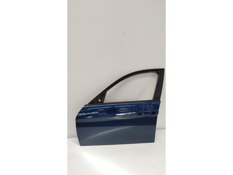 Recambio de puerta delantera izquierda para bmw serie 3 berlina (e90) 318d 122 cv referencia OEM IAM   