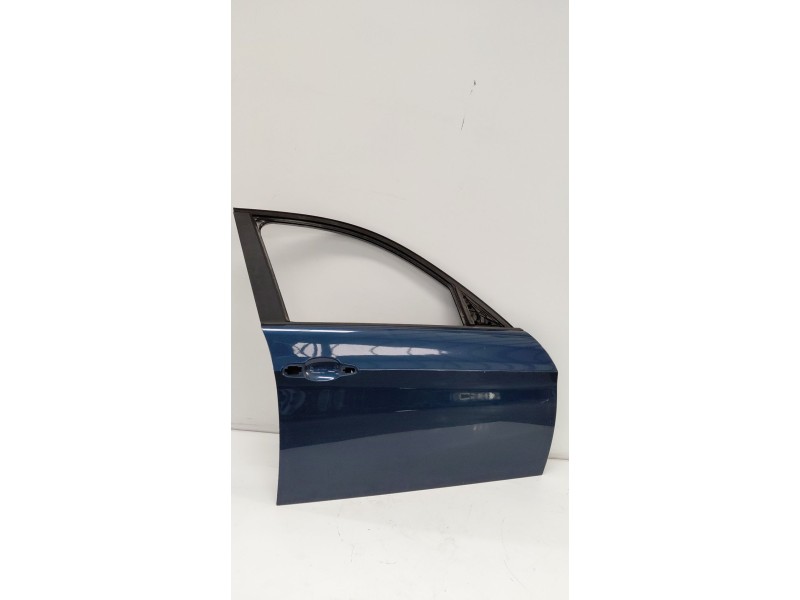 Recambio de puerta delantera derecha para bmw serie 3 berlina (e90) 318d 122 cv referencia OEM IAM   
							