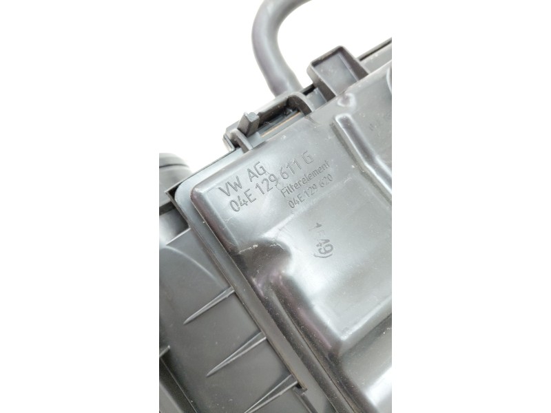 Recambio de filtro aire para volkswagen golf vii lim. (5g1) advance bluemotion referencia OEM IAM 04E129611G  