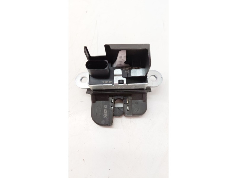 Recambio de cerradura maletero / porton para volkswagen golf vii lim. (5g1) advance bluemotion referencia OEM IAM   