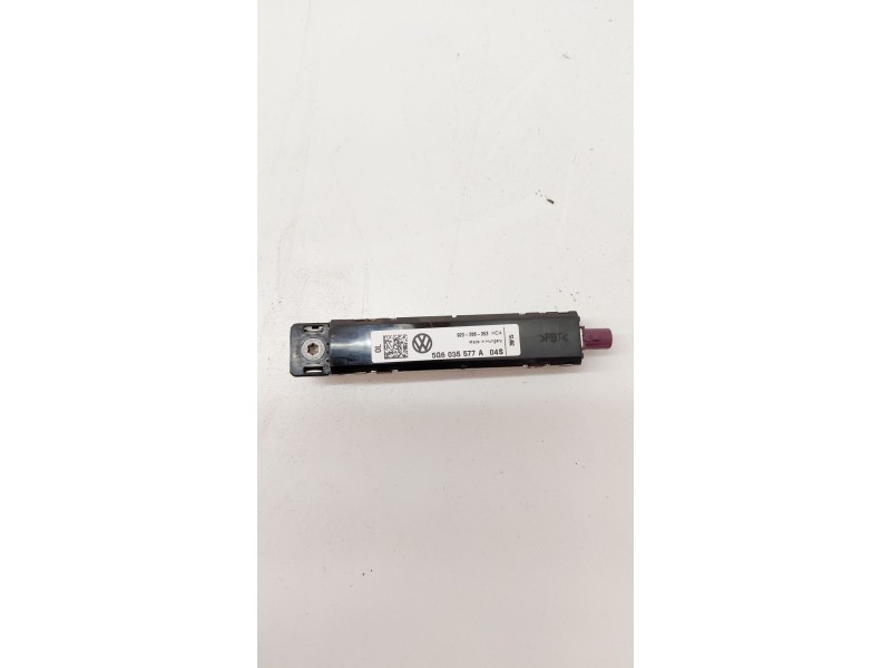 Recambio de antena para volkswagen golf vii lim. (5g1) advance bluemotion referencia OEM IAM 5G6035577A  