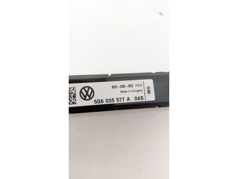 Recambio de antena para volkswagen golf vii lim. (5g1) advance bluemotion referencia OEM IAM 5G6035577A  
							