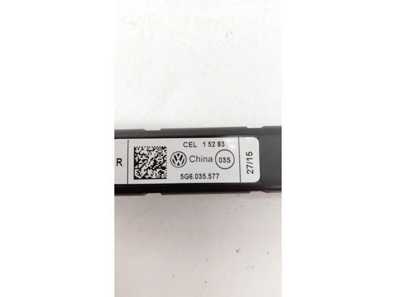 Recambio de antena para volkswagen golf vii lim. (5g1) advance bluemotion referencia OEM IAM 5G6035577  
							