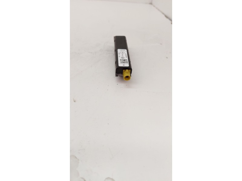Recambio de antena para volkswagen golf vii lim. (5g1) advance bluemotion referencia OEM IAM 5G6035577  
							
