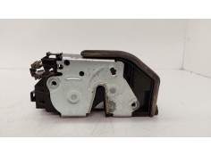 Recambio de cerradura puerta trasera izquierda para bmw serie 3 berlina (e90) 318d 122 cv referencia OEM IAM    2