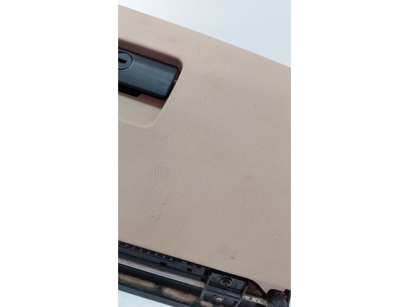 Recambio de guantera para bmw serie 3 berlina (e90) 318d 122 cv referencia OEM IAM   
							
