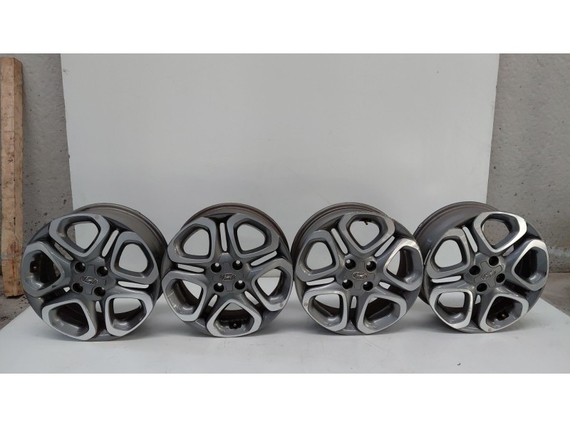 Recambio de juego llantas para hyundai i20 essence referencia OEM IAM   
							