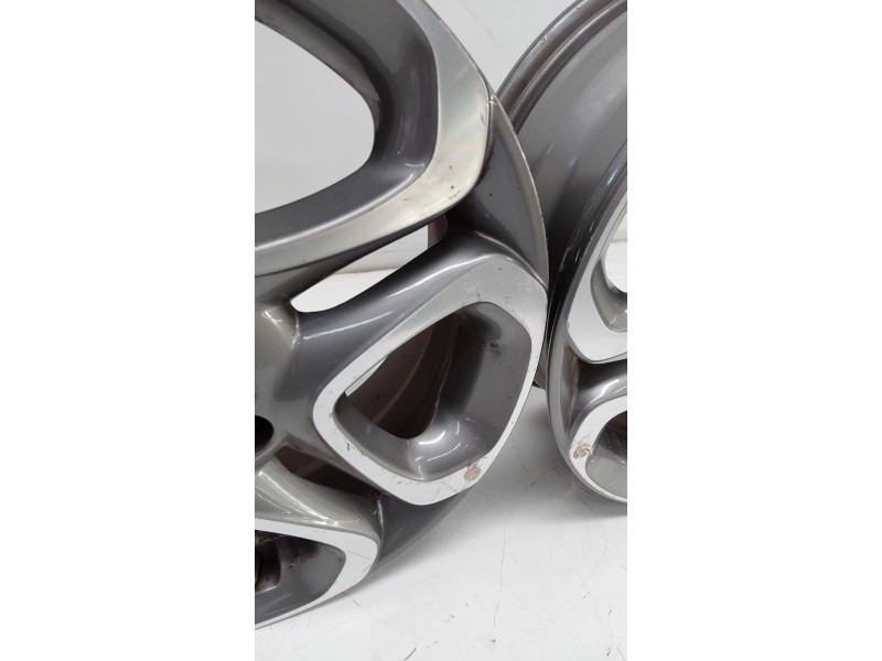 Recambio de juego llantas para hyundai i20 essence referencia OEM IAM   
							