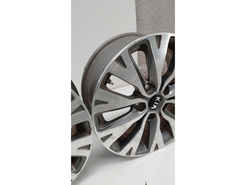 Recambio de juego llantas para kia cee´d 1.4 crdi cat referencia OEM IAM   
							