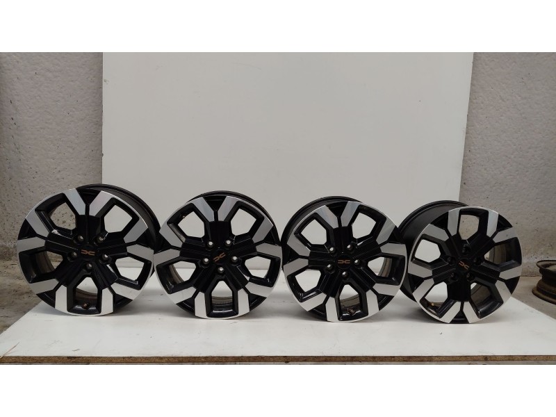Recambio de juego llantas para dacia duster (pym/pyn) duster referencia OEM IAM   
							