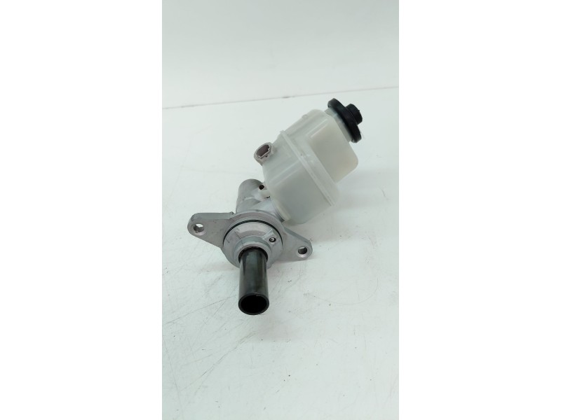 Recambio de bomba freno para toyota rav 4 iii (_a3_) 2.2 d 4wd (ala30_) referencia OEM IAM   
							