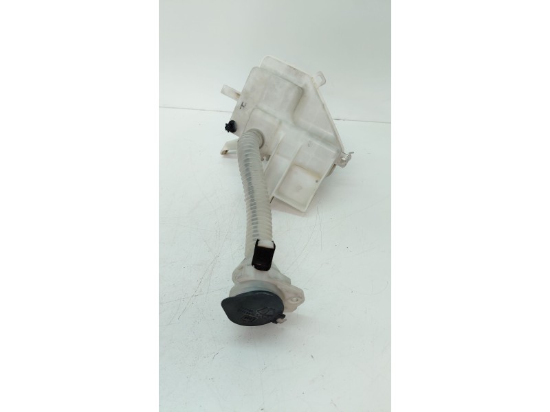 Recambio de deposito limpia para toyota rav 4 iii (_a3_) 2.2 d 4wd (ala30_) referencia OEM IAM 060851217  
							