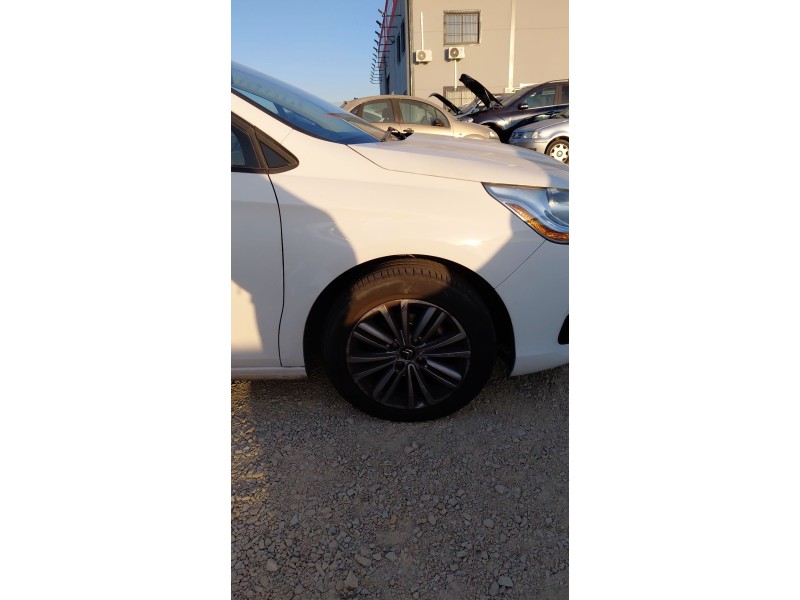 Recambio de aleta delantera derecha para citroën c4 ii (nc_) 1.6 hdi 90 referencia OEM IAM   
							