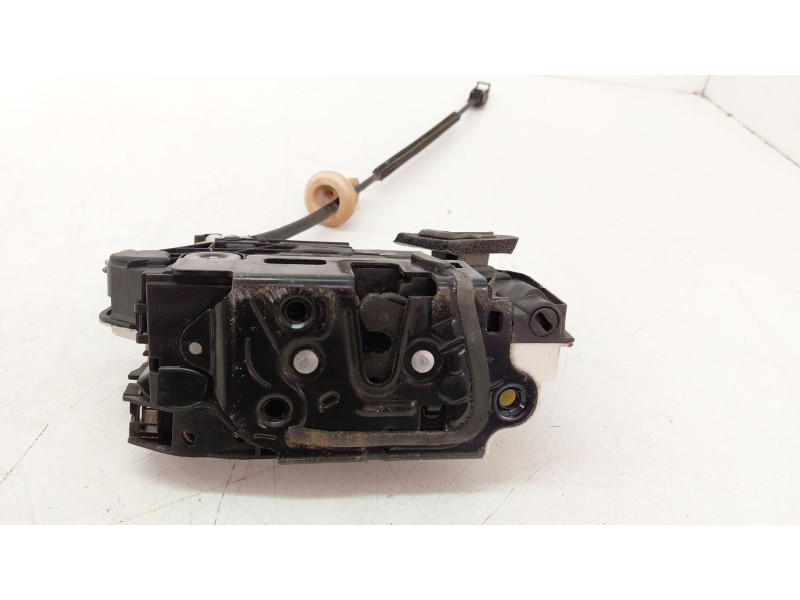 Recambio de cerradura puerta delantera derecha para volkswagen golf vi (5k1) 1.4 16v tsi referencia OEM IAM   
							