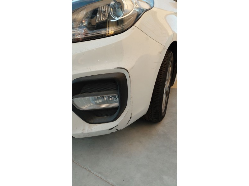 Recambio de paragolpes delantero para kia carens iv 1.7 crdi referencia OEM IAM   
							