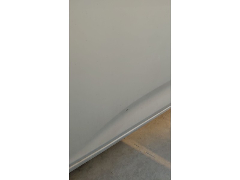 Recambio de puerta delantera izquierda para kia carens iv 1.7 crdi referencia OEM IAM   
							