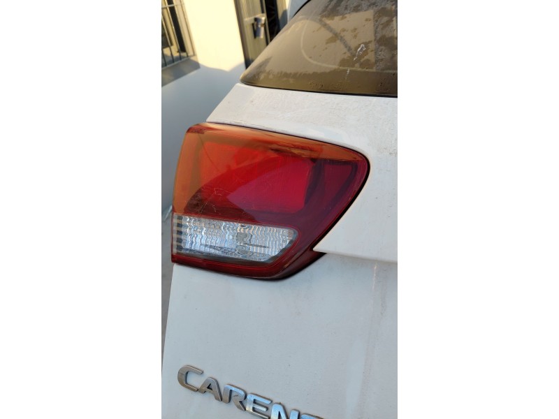 Recambio de piloto trasero izquierdo interior para kia carens iv 1.7 crdi referencia OEM IAM   
							
