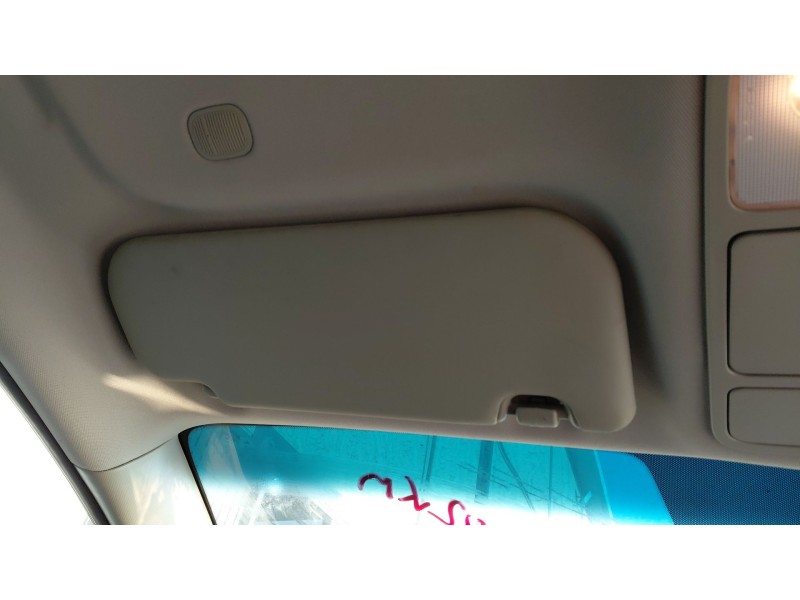 Recambio de parasol izquierdo para kia carens iv 1.7 crdi referencia OEM IAM   
							
