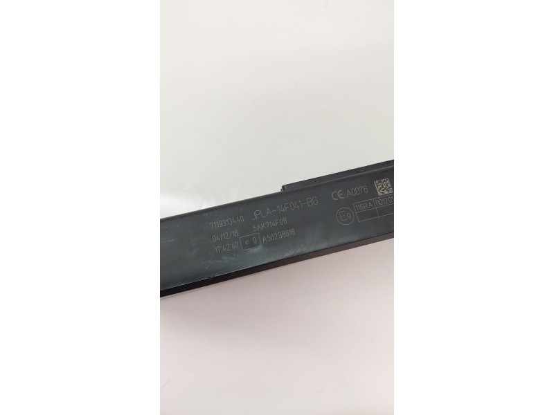 Recambio de caja reles / fusibles para jaguar i-pace (x590) ev400 awd referencia OEM IAM JPLA14F041BG  