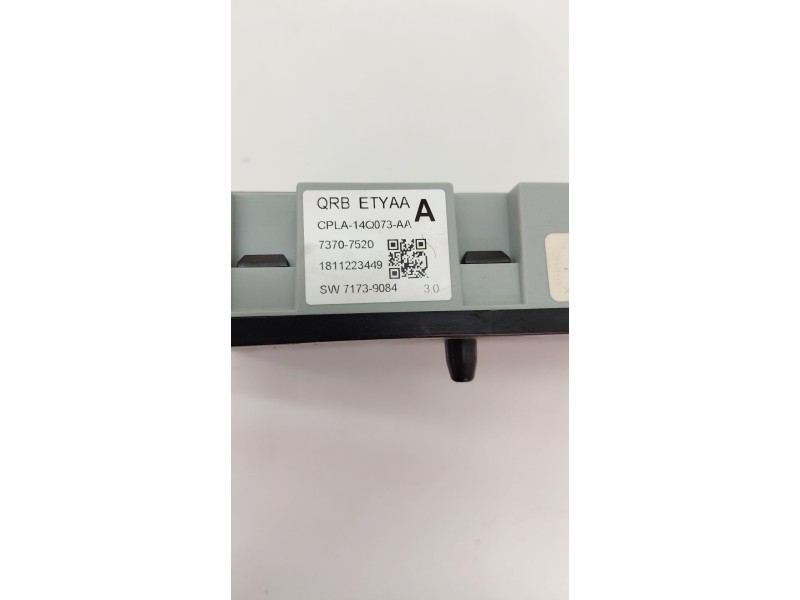 Recambio de caja reles / fusibles para jaguar i-pace (x590) ev400 awd referencia OEM IAM CPLA14Q073AA  