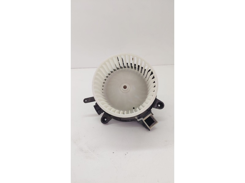 Recambio de motor calefaccion para fiat doblo furgoneta/monovolumen (510_, 511_) bluehdi 100 referencia OEM IAM 1D480004797347E 
							