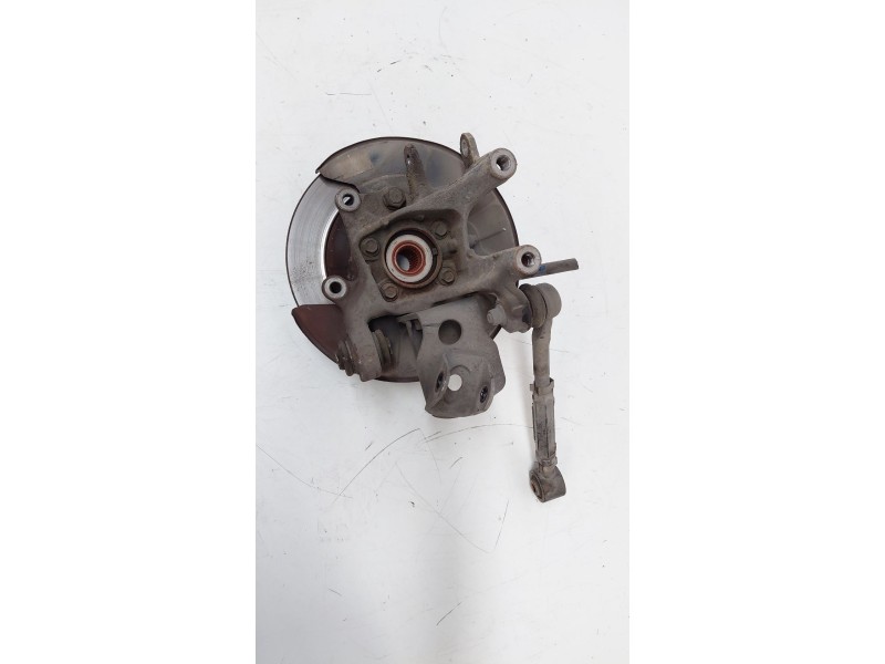 Recambio de mangueta trasera izquierda para toyota rav 4 iii (_a3_) 2.2 d 4wd (ala30_) referencia OEM IAM   