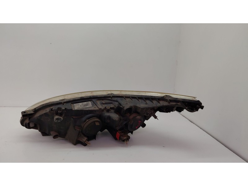 Recambio de faro derecho para citroën c4 coupé (la_) 1.6 hdi referencia OEM IAM 9646893880  
							