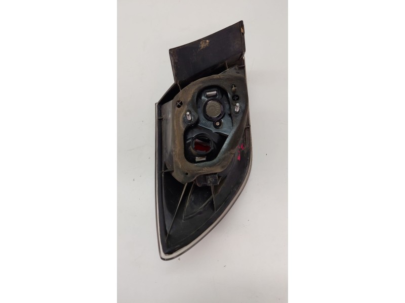 Recambio de piloto trasero derecho para mazda 3 (bk) 1.6 di turbo referencia OEM IAM   